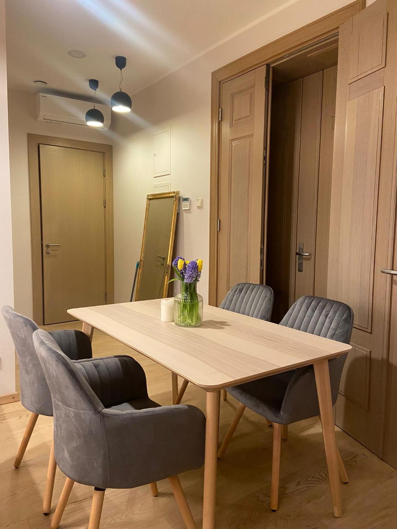 3 Bedroom Apartment In The Old/T 리가 외부 사진