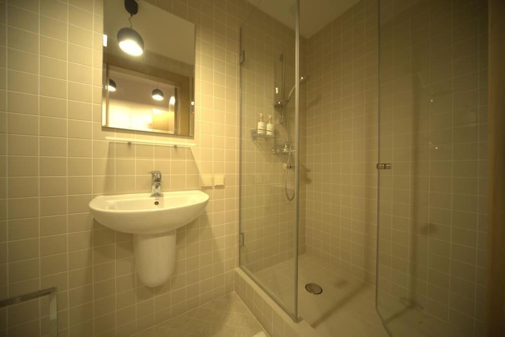 3 Bedroom Apartment In The Old/T 리가 외부 사진